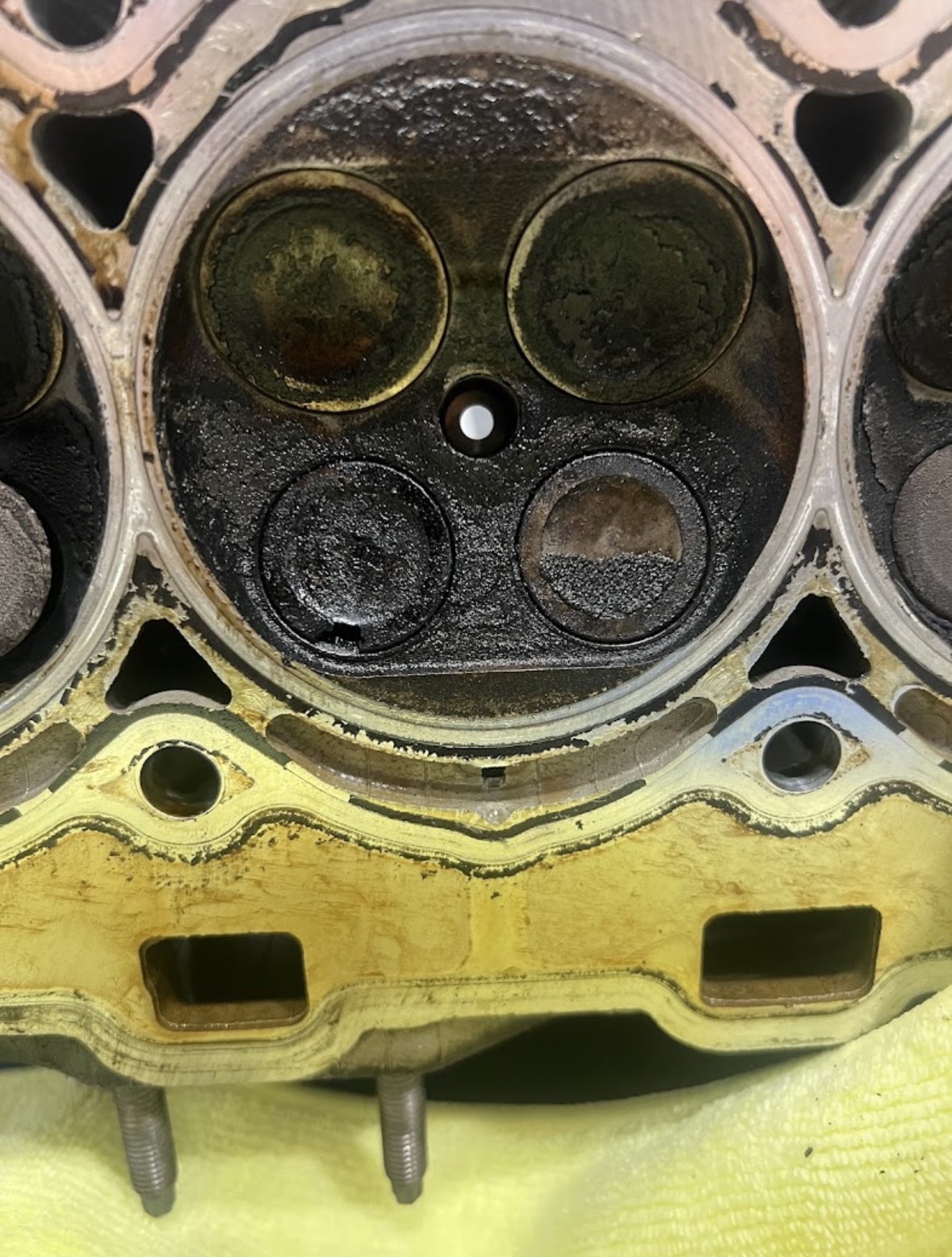 Engine component before laser cleaning